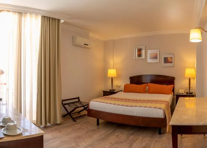 Akdora & Spa 4* 시데