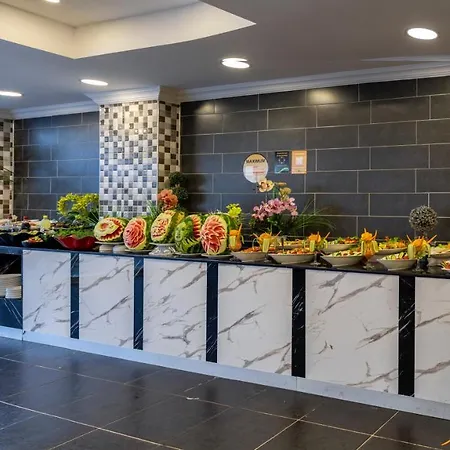 Akdora & Spa ホテル 4*