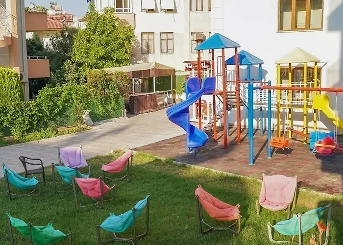 מלון Akdora & Spa 4*