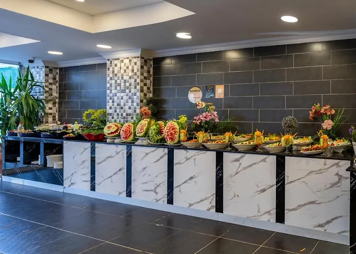 Akdora & Spa מלון 4*