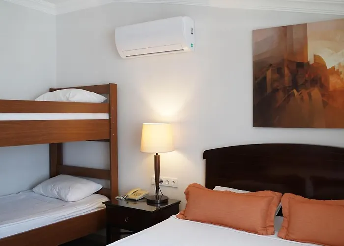 Akdora & Spa Otel 4*